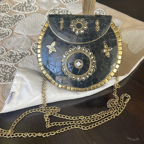 ANTIK CRAFT Clay/brass clutch handbag beautifully designed 5X6 1.5 wide 23”chain - Picture 1 of 6